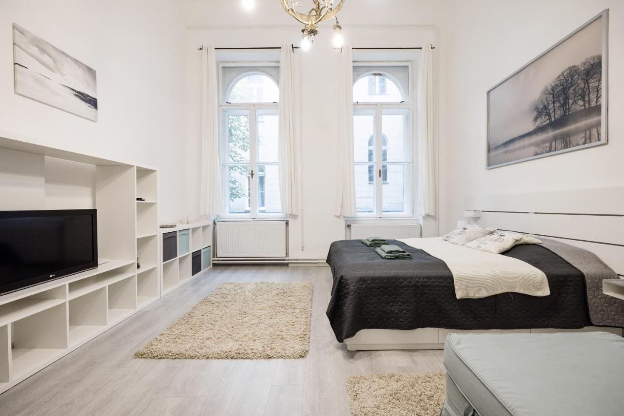 Podi Apartment Budapest Luaran gambar